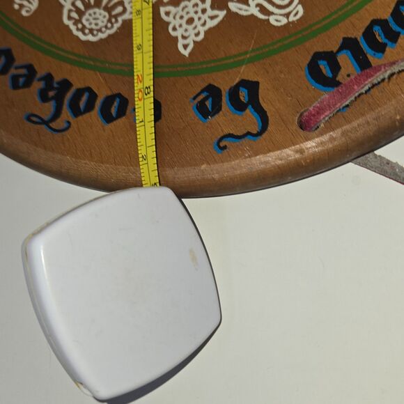 Enesco Dutch Folk Art Wood Wall Hang Food Should be Cooked with Lots of Love 9" - Picture 5 of 10